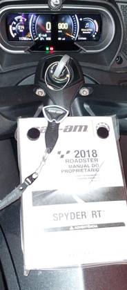 CAN-AM SPYDER RT LIMITED 